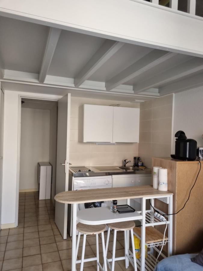 לאוקאט Agreable Petite Maison De Vacances מראה חיצוני תמונה